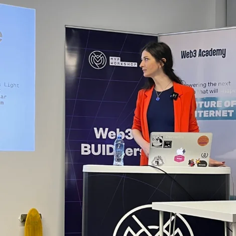 On stage — MVP / Web3 BUIDLers